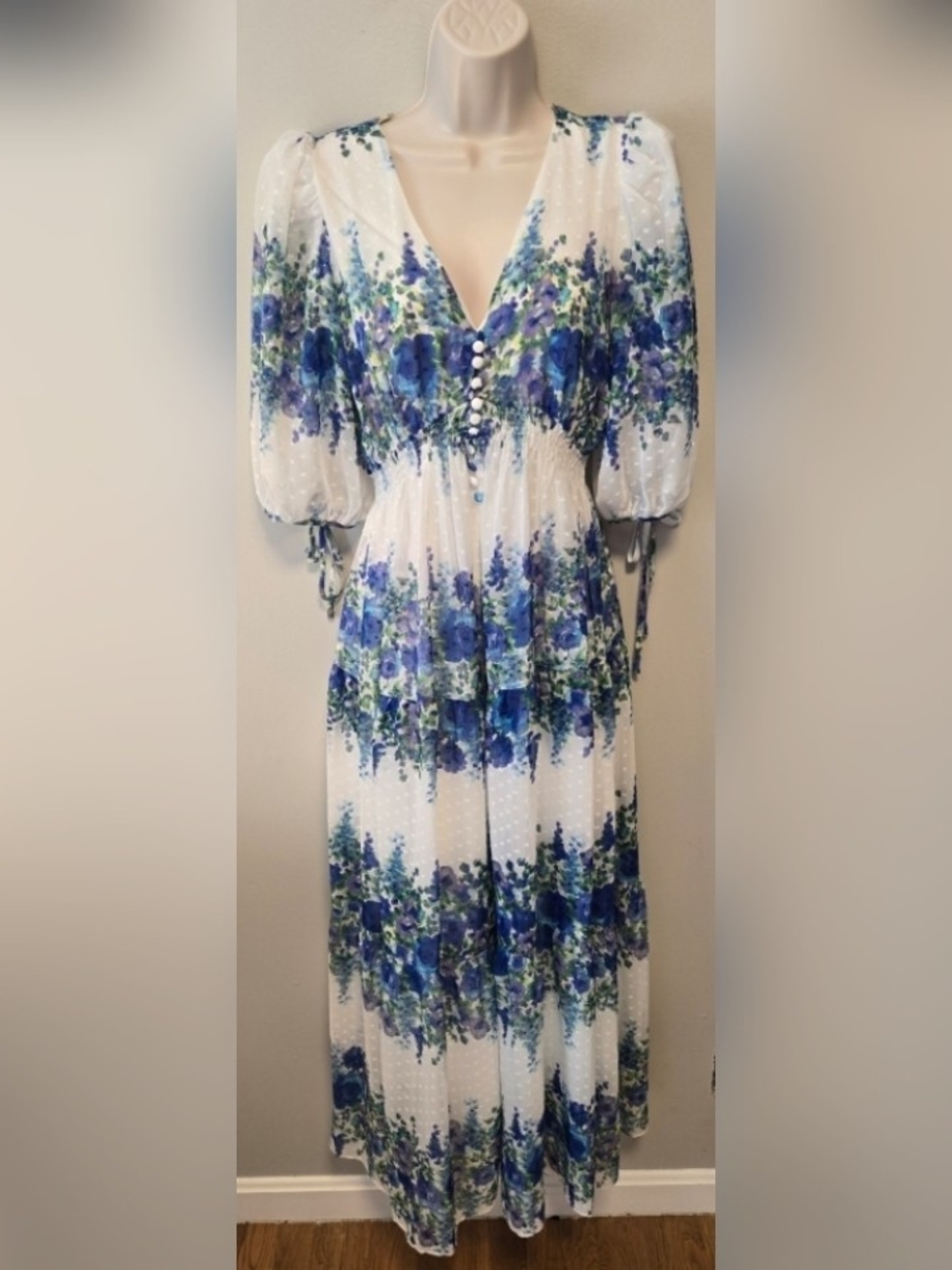 Taylor White Maxi Dress with Blue Floral Print 🌞 - Picture 3 of 5